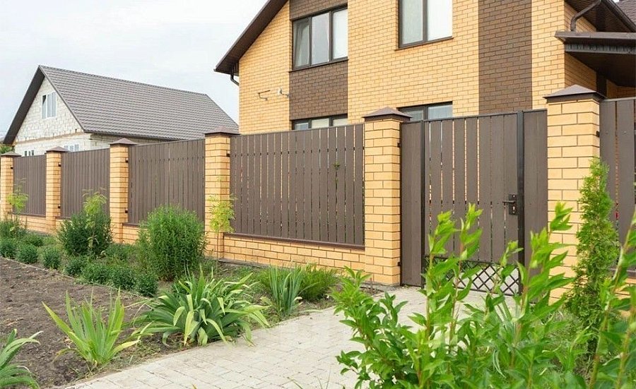 Забор №51 - штакетник из ДПК