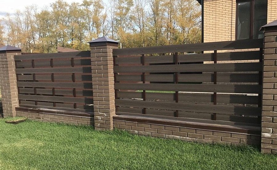 Забор №58 - шахматный с зазором из ДПК