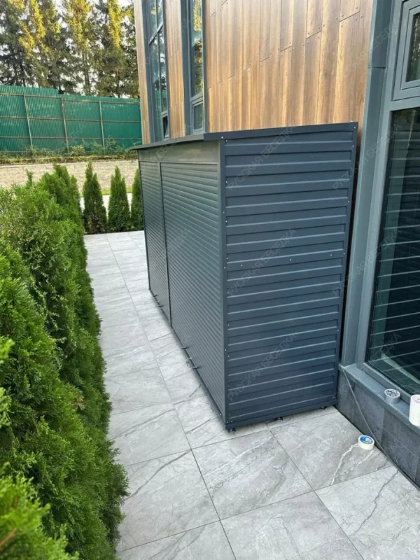 Металлический шкаф 2,40x2,40 разборный