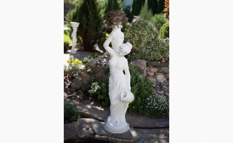 Скульптура Девушка с кувшинами (белый)