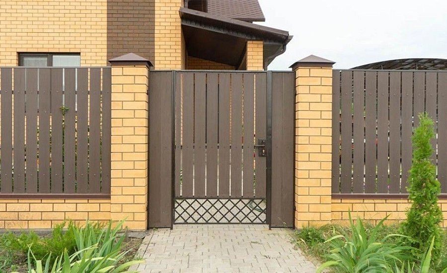 Забор №51 - штакетник из ДПК