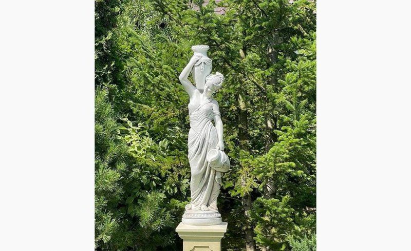 Скульптура Девушка с кувшинами (белый)