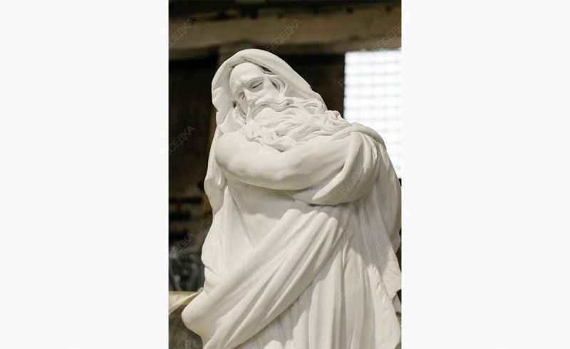 Скульптура Посейдона (белый)